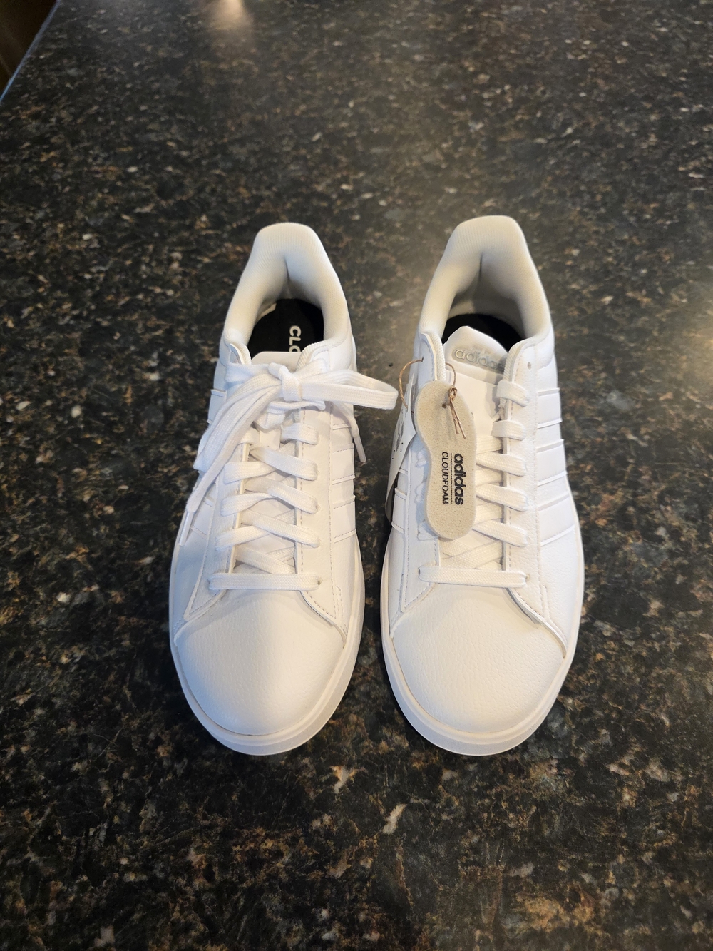 Adidas Men's Cloudfoam White Casual Sneakers